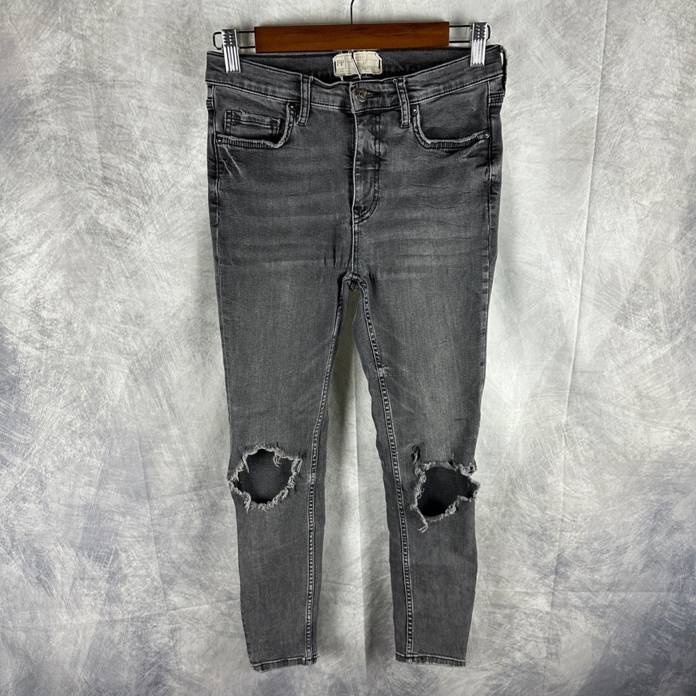Free People Distressed Skinny Jeans Faded Black‎ Knee Slit Raw Hem Size 27